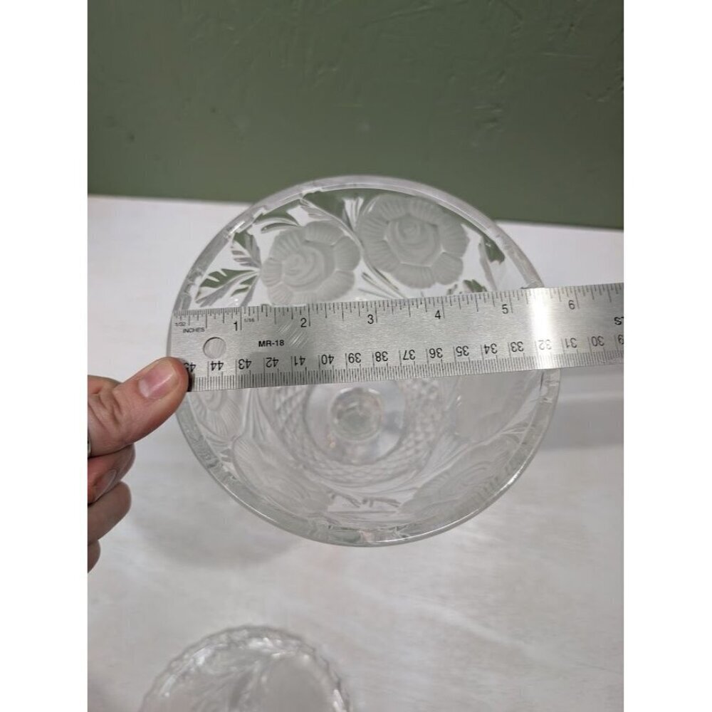 The Rose Collection hand cut crystal Pedestal candy box dish trinket holder - Picture 5 of 6